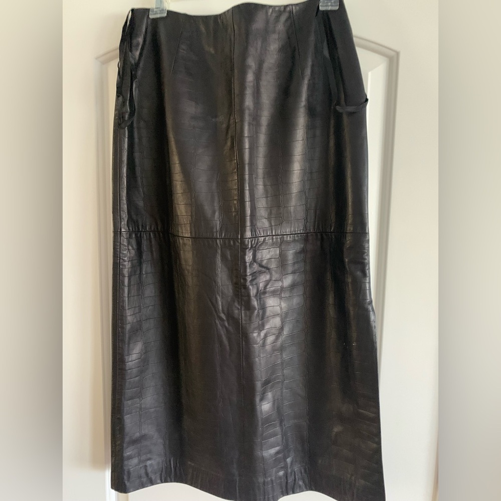 Rena Rowan Black genuine leather Textured Maxi Skirt